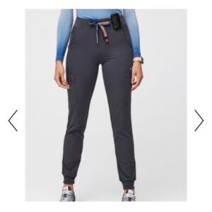 EUC Figs charcoal gray joggers